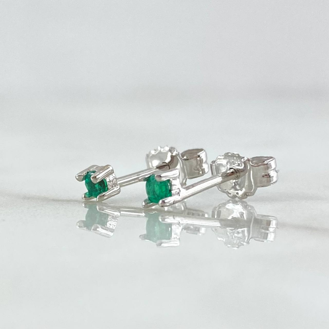 Topitos en plata 925 con Esmeralda