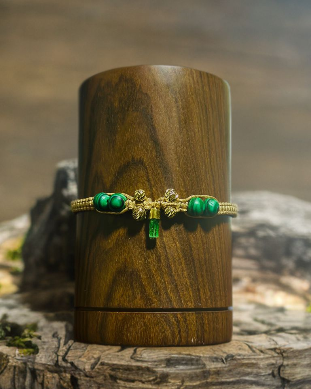 ESMERALDA-BALINES-EN ORO 18K LAMINADO